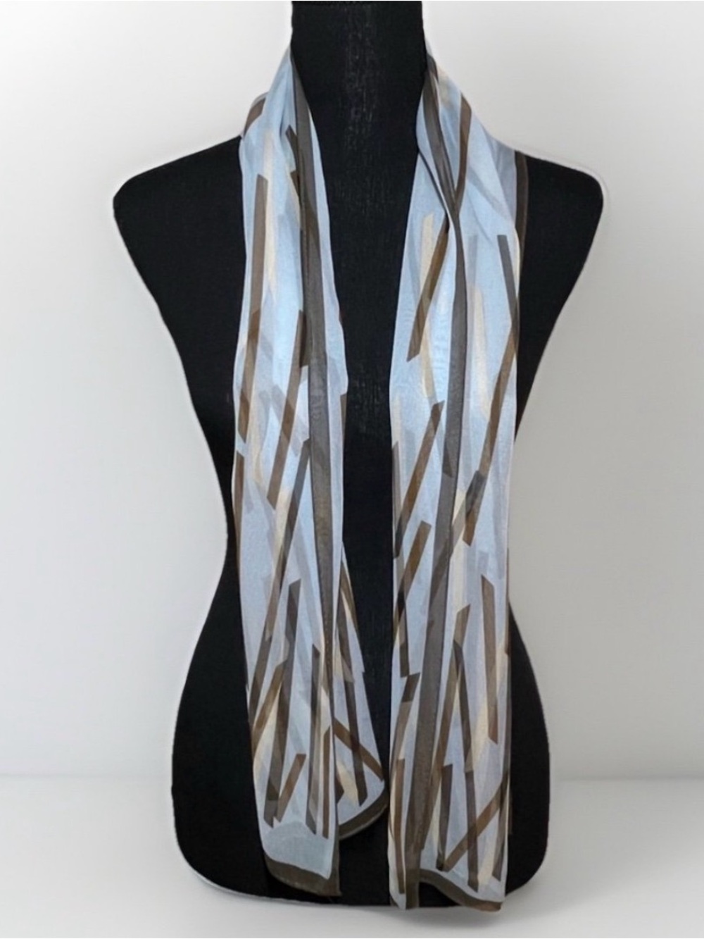 100% Silk Vintage Anne Klein Geometric Abstract Scarf Light Blue Brown 52 X 10 - Picture 2 of 7